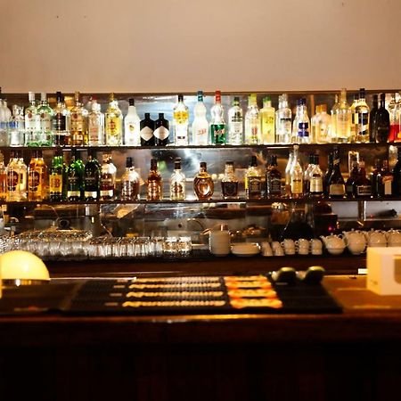 Hotel Palm Beach 푸앵트누아르 외부 사진